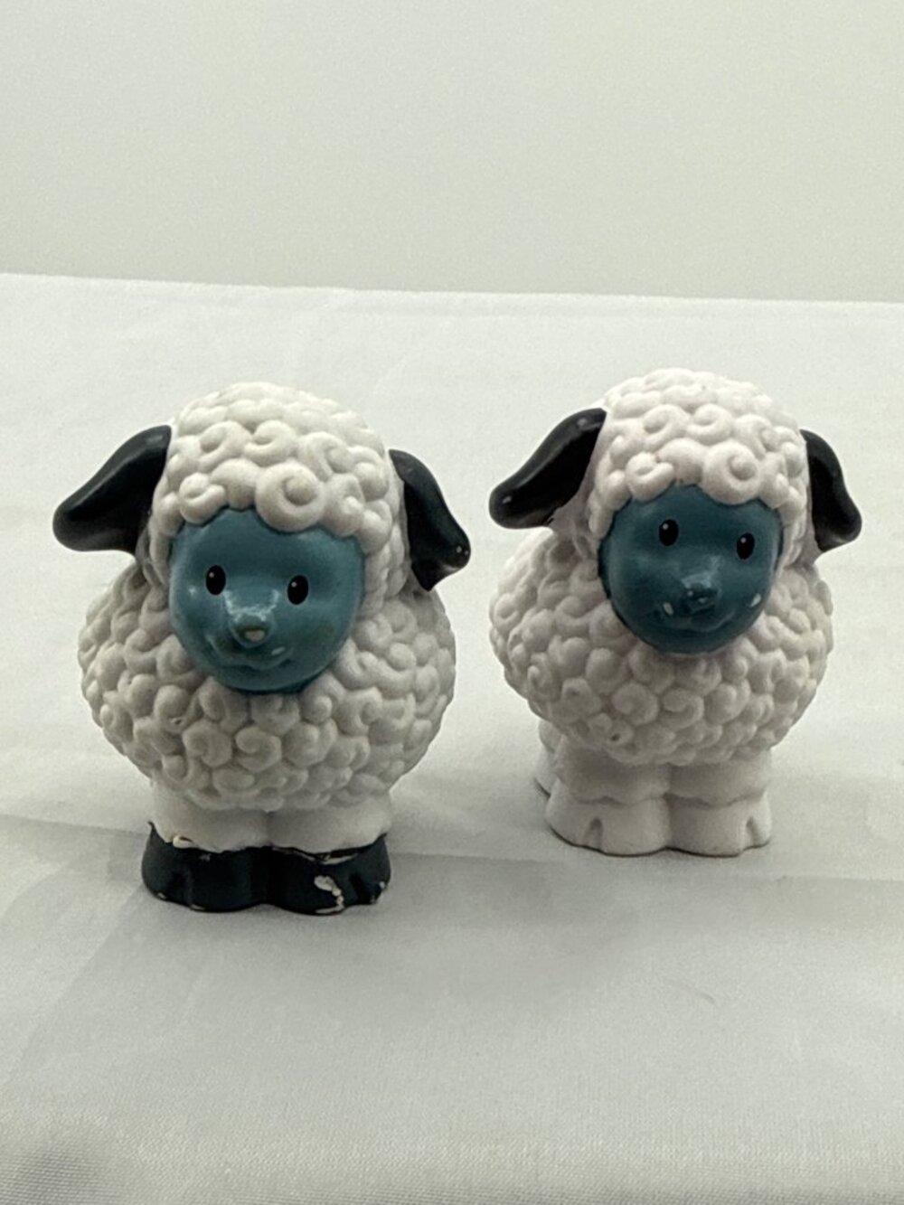 Fisher Price Little People Vintage Nativity Sheep Blue Face Farm Toy Lot 2